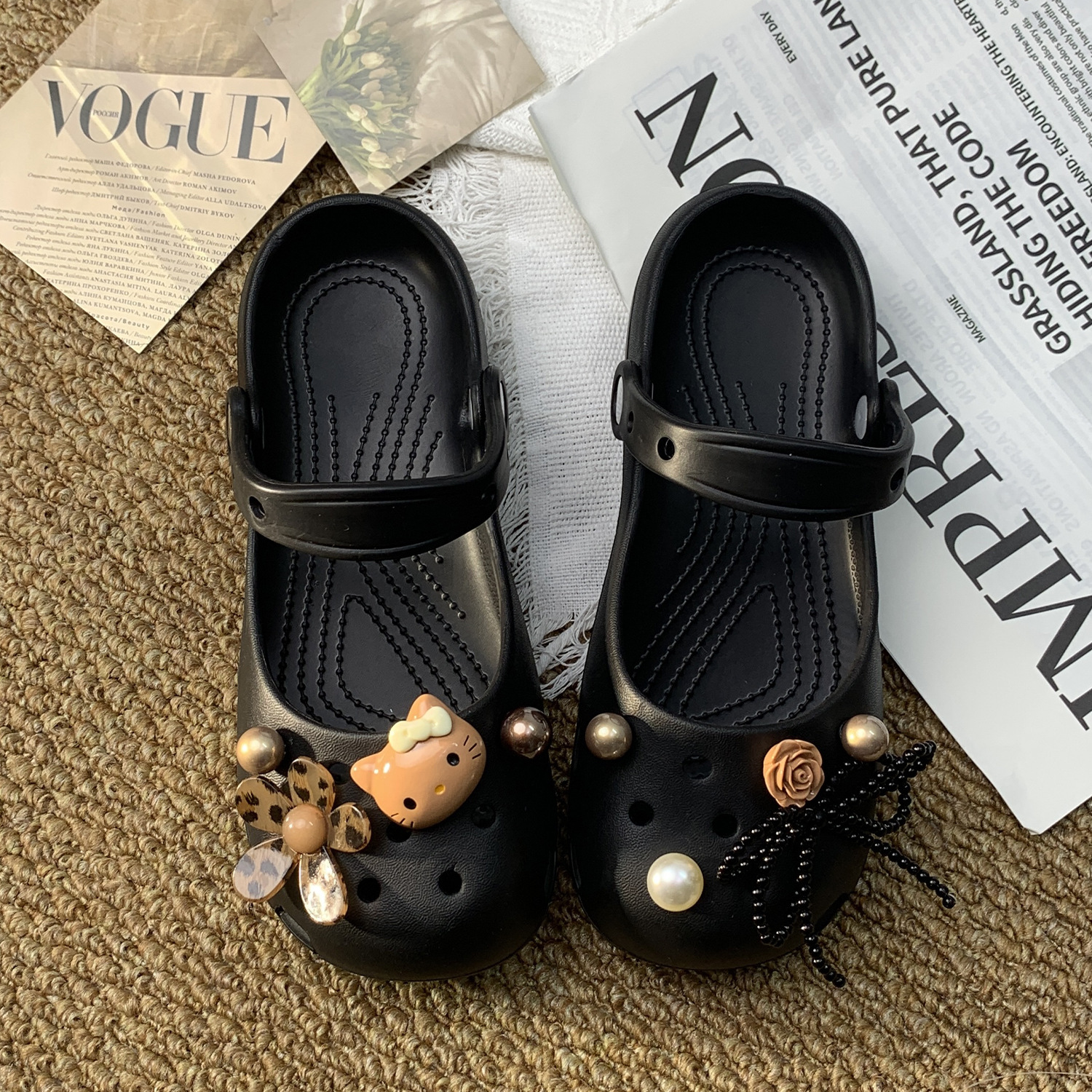 Y2K Coquette Leopard Sanrio He - đánh giá và giá Women'S Fashion Walking Shoes