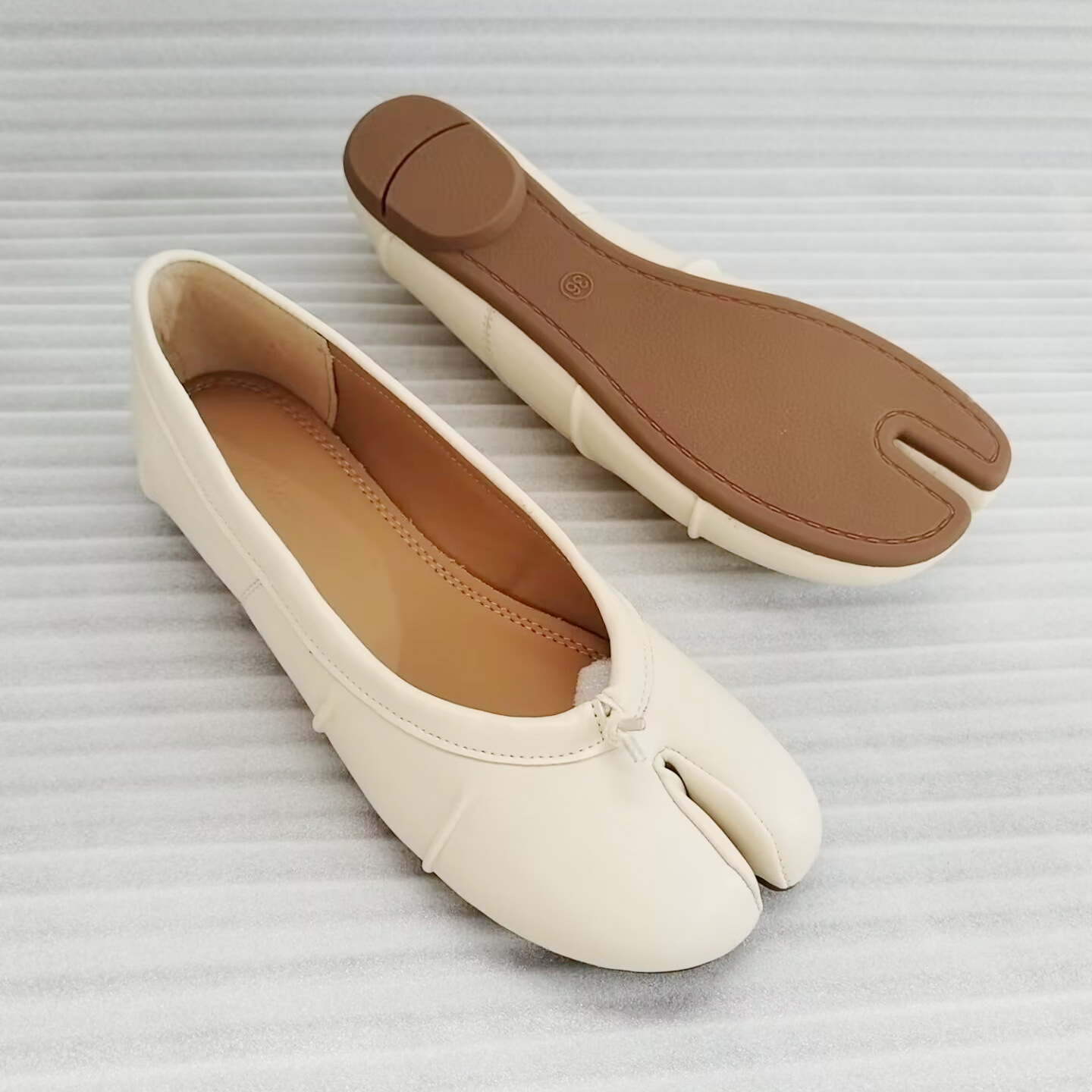 NEW Split Toe Flat Shoes Women - đánh giá và giá Women'S Fashion Walking Shoes